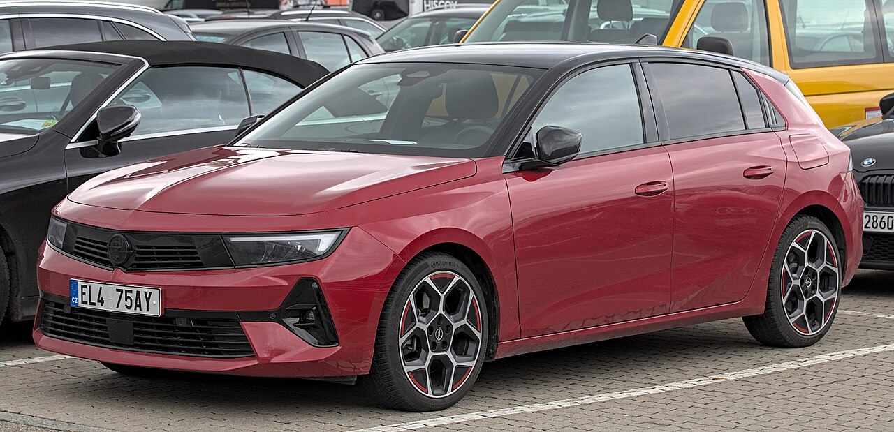 Opel Astra L, photographed in 2023. Not the announced next generation. Foto: Alexander Migl / Wikimedia Commons · CC BY-SA 4.0